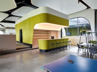 Duurzame en circulaire klimaatplafonds in futureproof kantoorgebouw